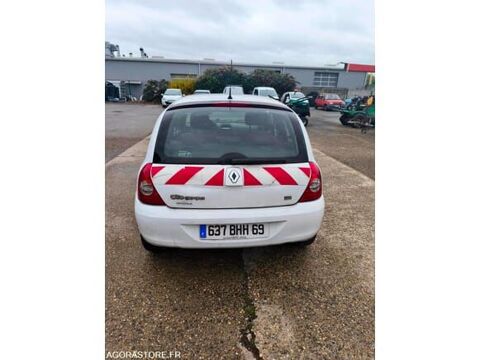 Clio VF1CB3KEF40494212 occasion 93100 V&eacute;nissieux