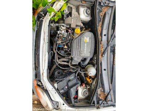Kangoo VF1FC08AF30083154 2000 occasion 93100 Saint-Cyr-Sur-Mer