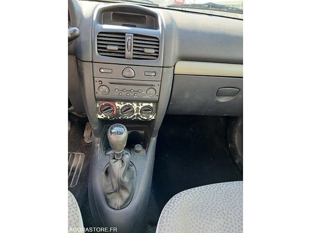 Clio VF1CB3KEF34667437 occasion 93100 Niort
