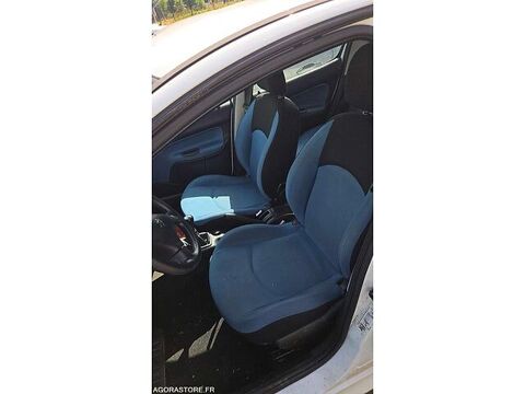 206 VF32AHFXF44004031 occasion 93100 Lamballe-Armor