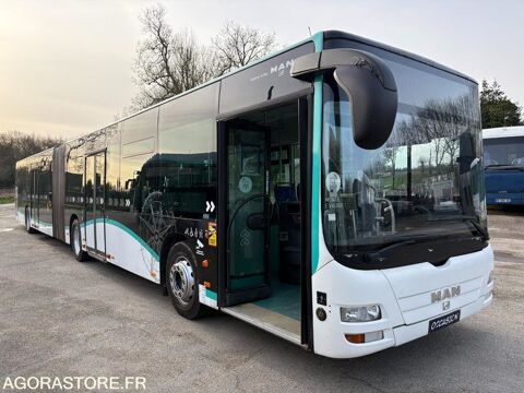 Car - Bus Car - Bus 2010 occasion Rambures 93100