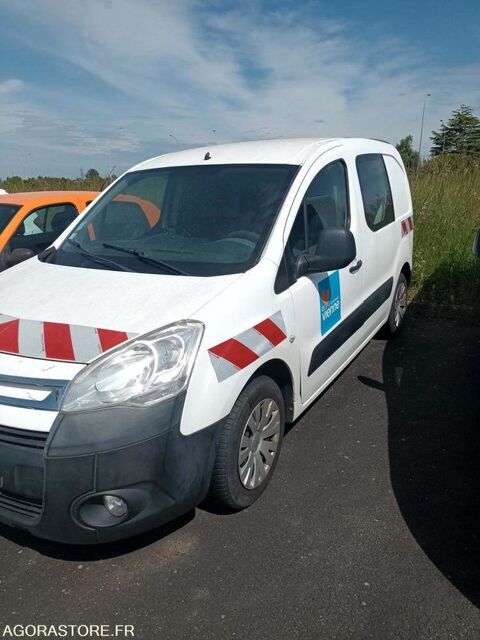 Berlingo VF77B9HN0BJ849552 2012 occasion 93100 Poitiers
