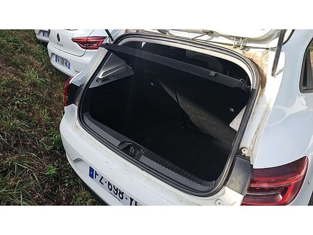 Clio VF1RJA00467716537 occasion 93100 Chameyrat