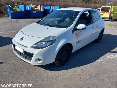 Annonce voiture Renault Clio 500 €
