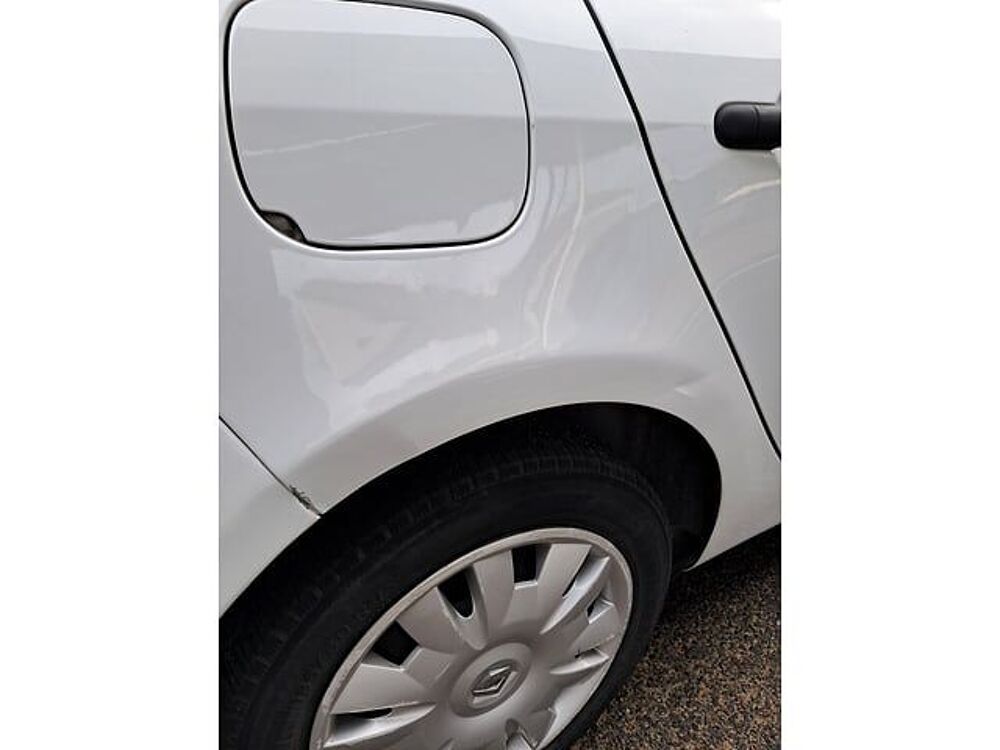 Clio VF1BR1A0H34685301 occasion 93100 Rodez
