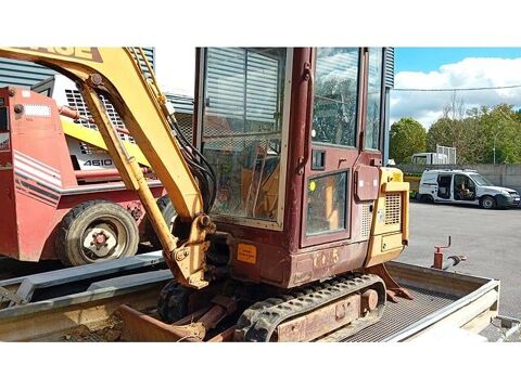 Engin de Chantier / BTP Tracto Pelle 1994 occasion Charleville-M&eacute;zi&egrave;res 93100