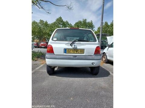 Twingo VF1C068AE32823247 2004 occasion 93100 Poitiers