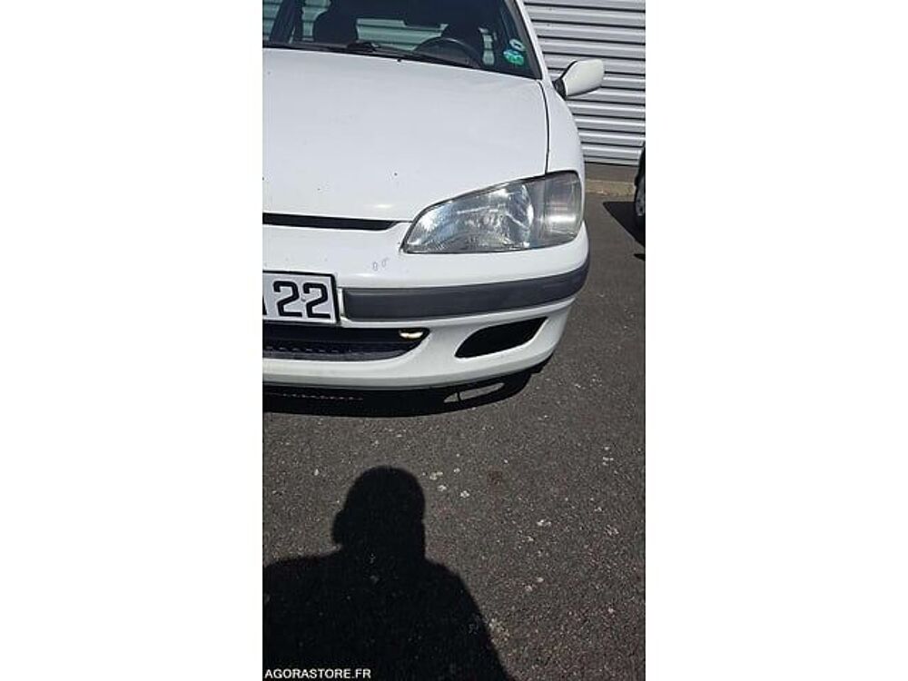 106 VF31AHFXF52758069 occasion 93100 Lamballe-Armor
