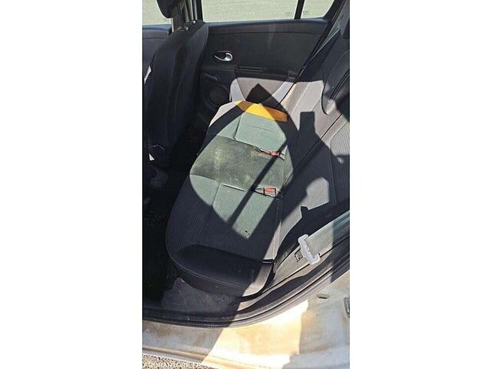 Clio VF1BR2V0H48081028 occasion 93100 Lamballe-Armor