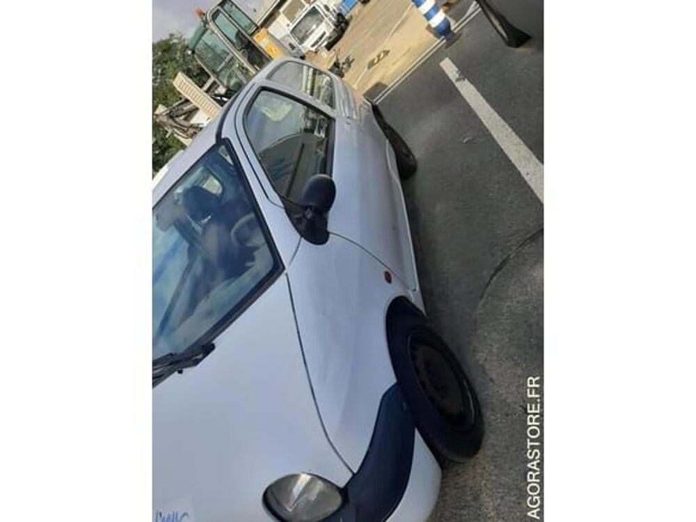 Twingo VF1S068A526429846 occasion 93100 Le Plessis-Robinson