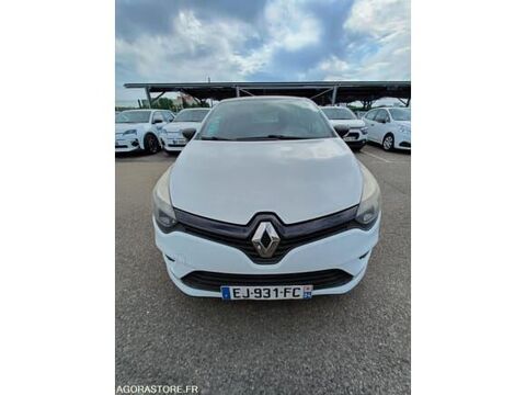 Annonce voiture Renault Clio 3500 €