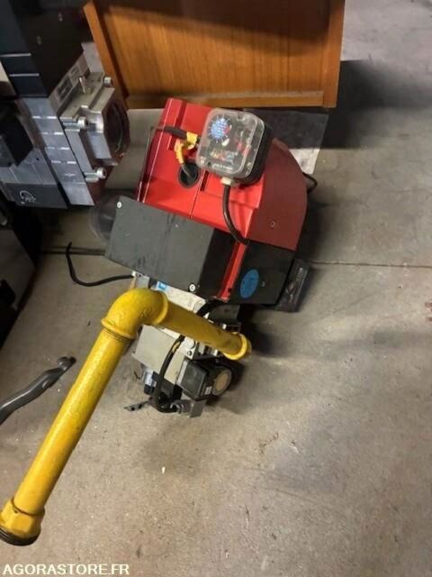 Engin de Chantier / BTP Autres Equipements 2004 occasion Avermes 93100