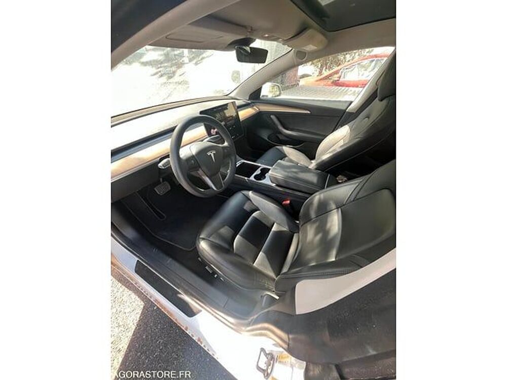 Model 3 LRW3E7FS0PC895544 occasion 93100 Grand Bourgtheroulde