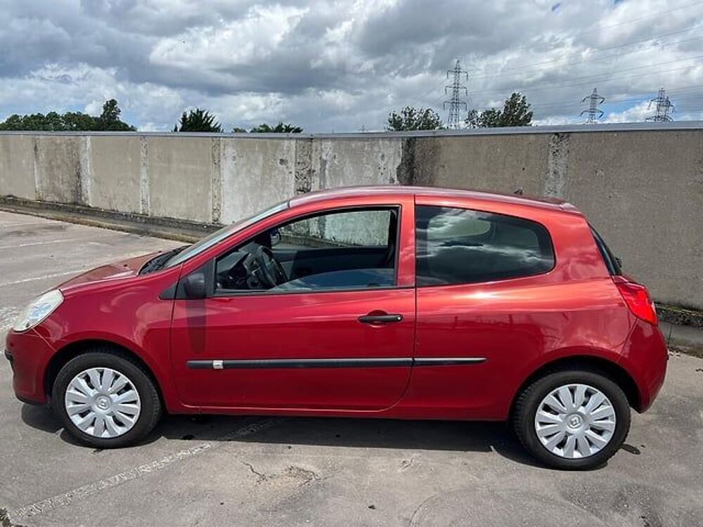 Clio VF1CR1JBH37608621 2007 occasion 93100 Villetaneuse