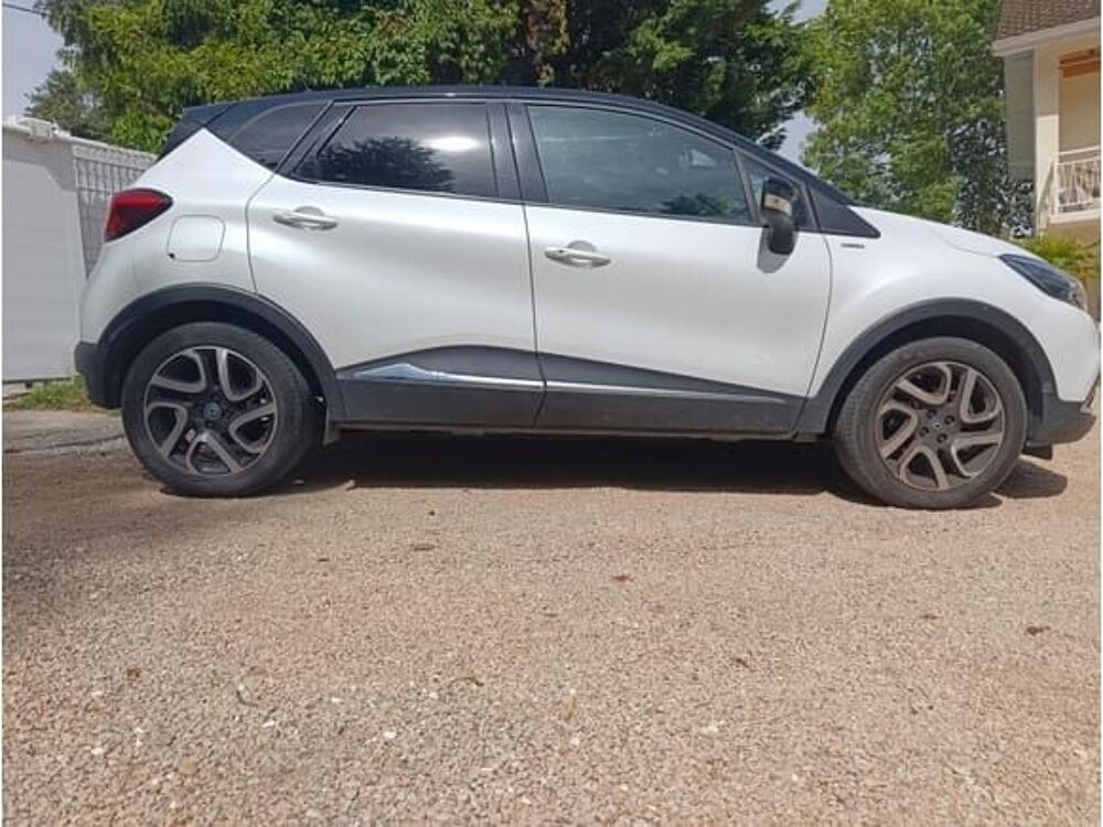 Captur VF12RAU1C55789854 occasion 93100 Saint-Georges-D'esp&eacute;ranche
