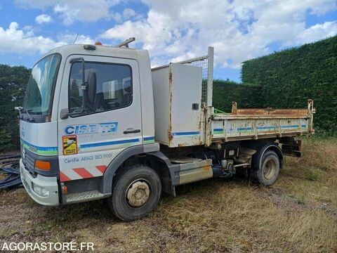 Camion - porteur > 3,5 t Camion - porteur > 3,5 t 2002 occasion Vannes 93100