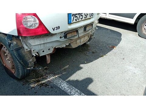 Clio VF1CB3KEF31261249 occasion 93100 Charleville-M&eacute;zi&egrave;res