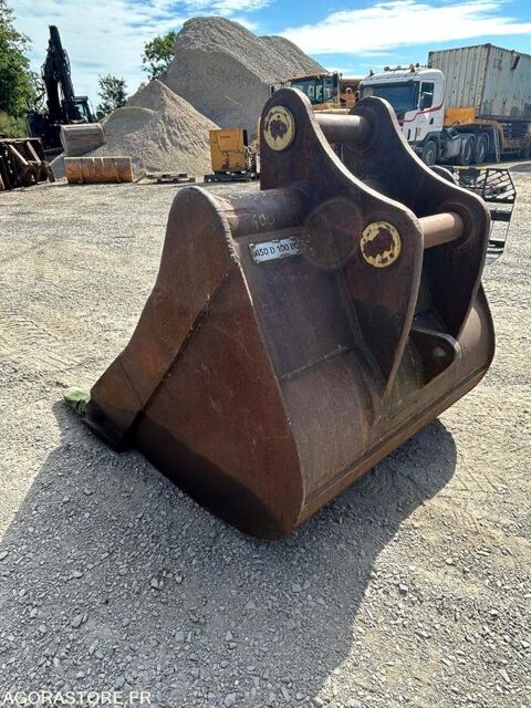 Pieces d&eacute;tach&eacute;es et accessoires Engins BTP  occasion 93100 Formigny La Bataille