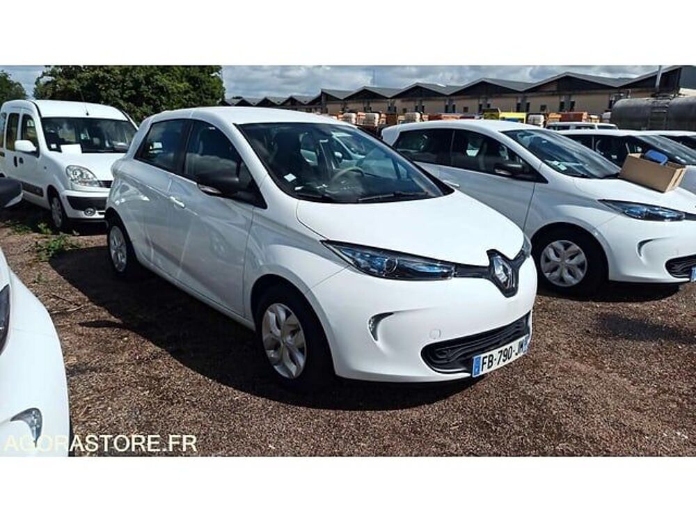 Zo&eacute; VF1AG000561564597 occasion 93100 Auxerre