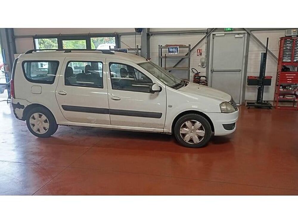 Logan UU1KSDBL546893933 occasion 93100 Can&eacute;jan