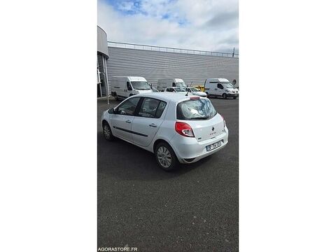 Clio VF1BR2V0H45423372 occasion 93100 Lamballe-Armor