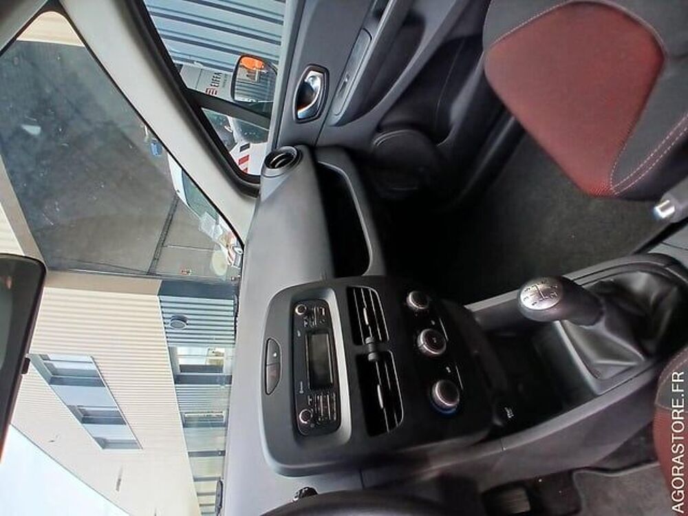 Clio VF15R0J0A54731589 occasion 93100 Jou&eacute;-L&egrave;s-Tours