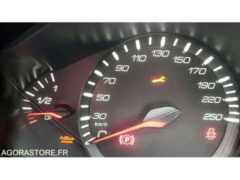 308 VF3LCYHYPJS271260 occasion 93100 Brech
