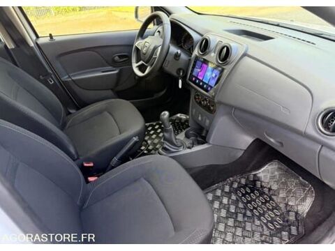Sandero UU1B5220565988163 2020 occasion 93100 Coigni&egrave;res