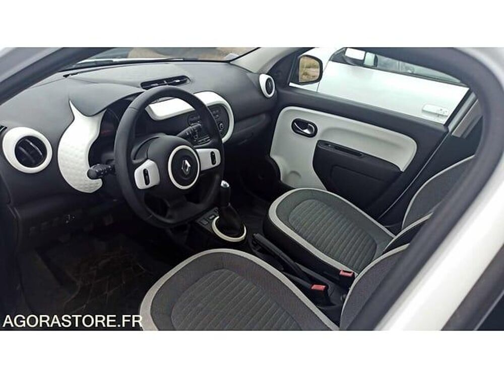 Twingo VF1AHB40D58402832 occasion 93100 Auxerre