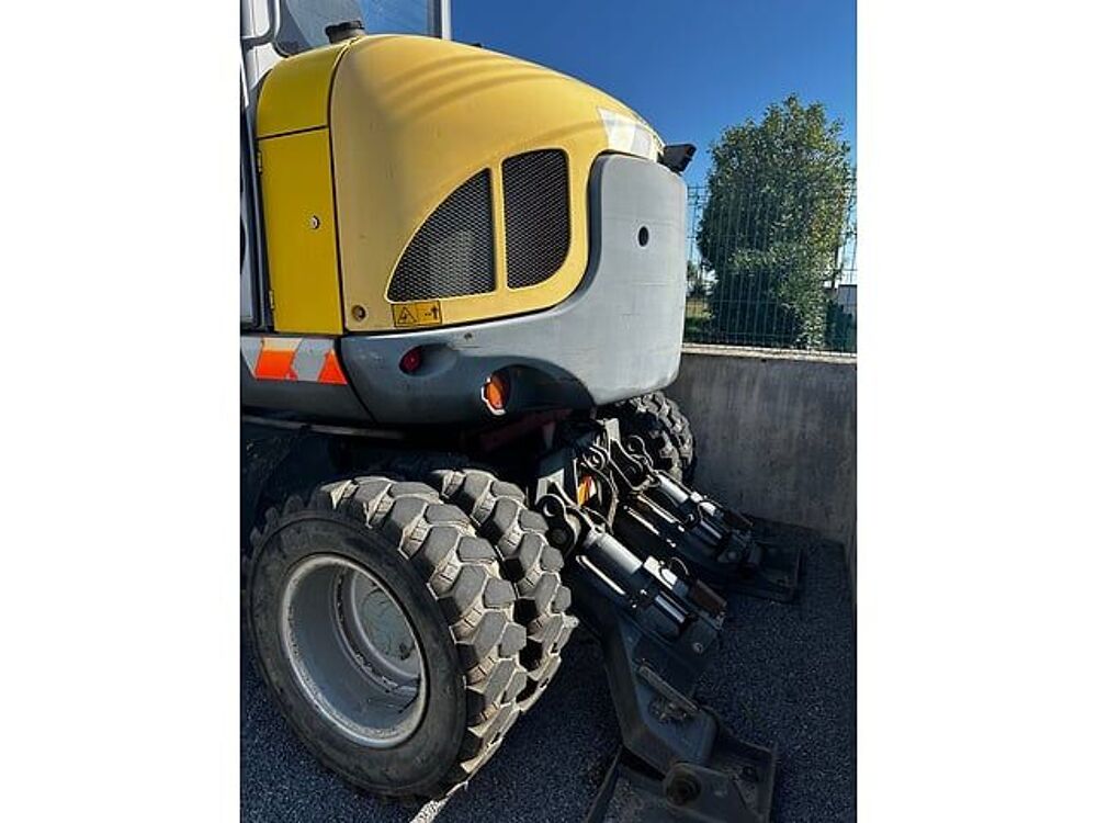 Tracto Pelle 2013 occasion 93100 Saint-Junien