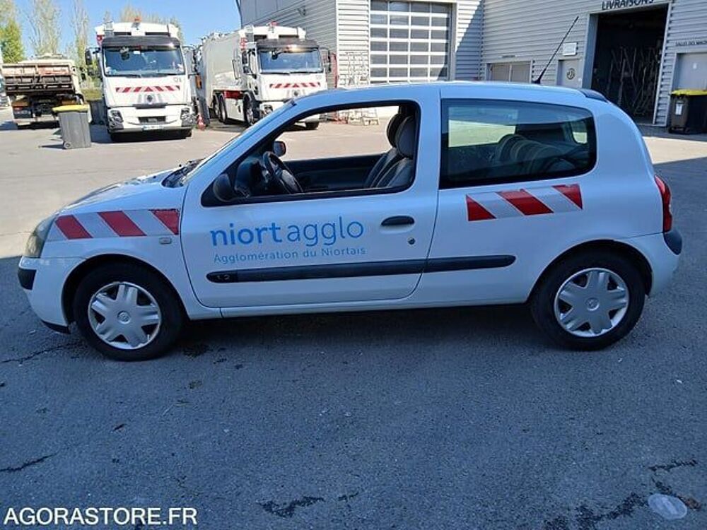 Clio VF1CB3KEF34667437 occasion 93100 Niort