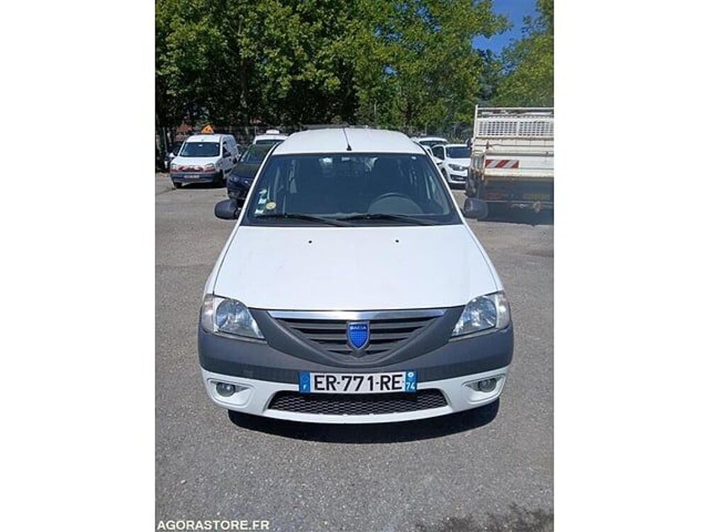 Logan UU1KSDEW539942004 occasion 93100 Annecy