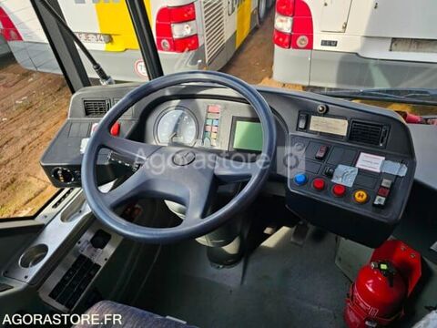 Car - Bus Car - Bus 2007 occasion Montreuil 93100