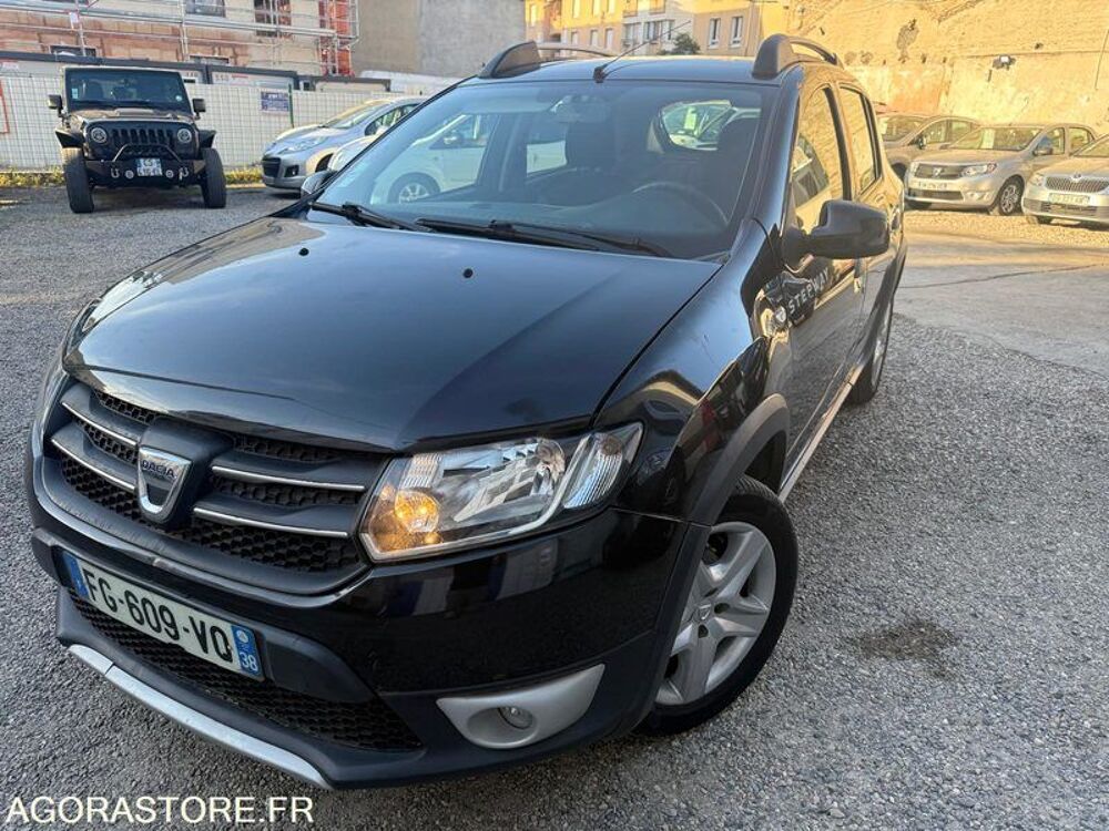 Sandero UU15SDAAC49153925 2013 occasion 93100 Saint-Fons