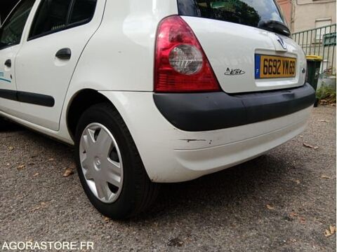 Clio VF1BB0FCF27698280 occasion 93100 Villeurbanne