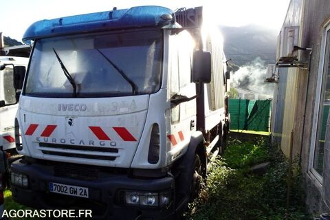 Annonce voiture Camion magasin Camion magasin 1656 €