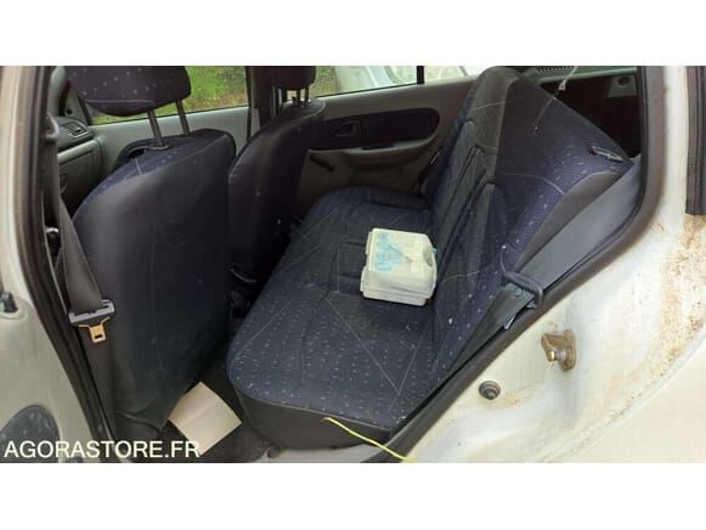 Clio VF1BB0FCF27076377 occasion 93100 Aix-En-Provence
