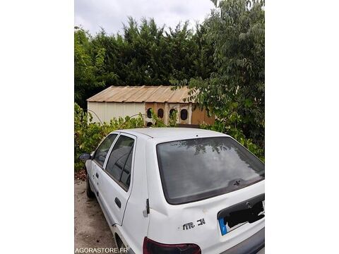 Annonce voiture Citroën Saxo 150 €