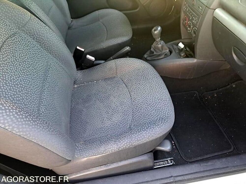 Clio VF1CB1KEF40327996 occasion 93100 &Eacute;vreux