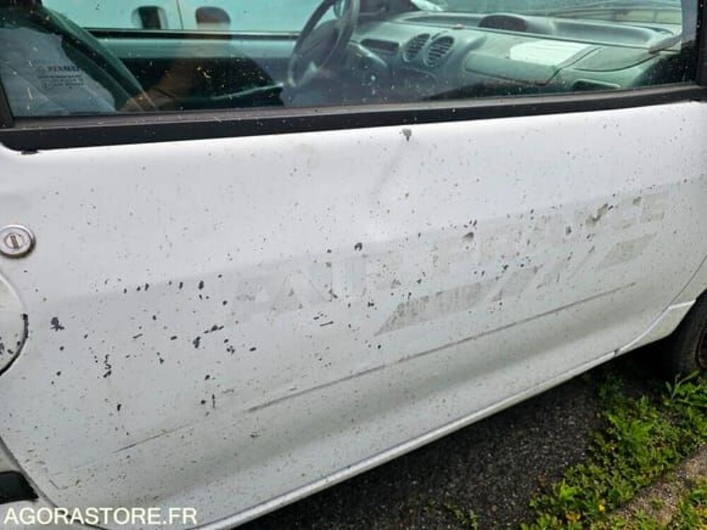 Twingo VF1S068AE32784641 occasion 93100 Tremblay-En-France