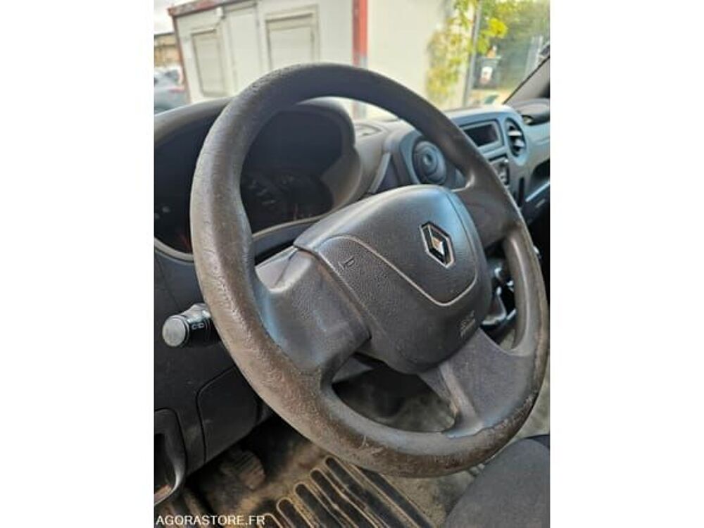   occasion 93100 Chartres