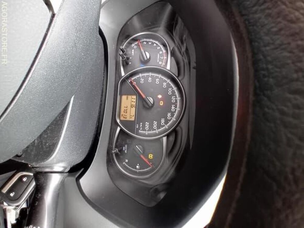 Yaris VNKKL3D3X0A129712 occasion 93100 Les Mureaux