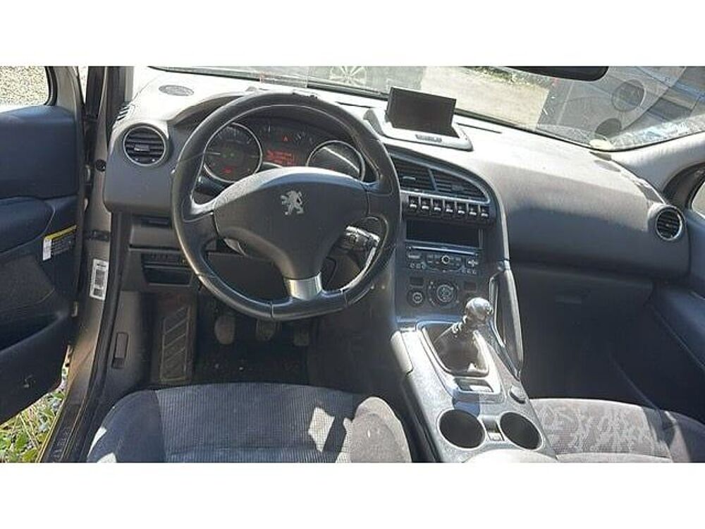3008 VF30URHE8BS113404 occasion 93100 Allinges