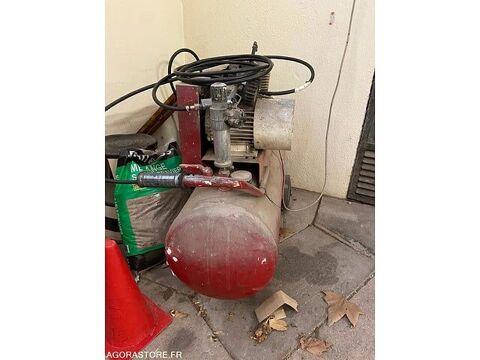 COMPRESSEUR - industrial equipment - compressor - por... 50 93100 Montpellier
