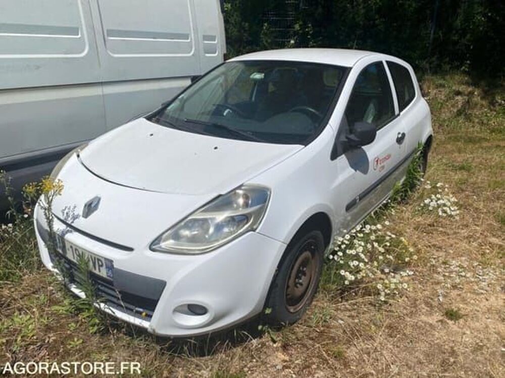 Clio VF1CR1G0H42477893 2009 occasion 93100 Vannes