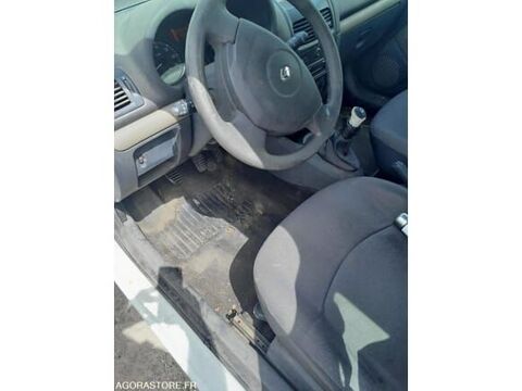 Clio VF1BBR7CF32738331 occasion 93100 Draguignan