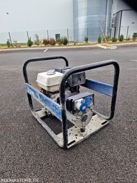 SDMO HX6000 - industrial equipment - electric generat... 60 93100 Beauregard