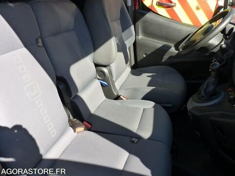 Berlingo VF77D9HF0EJ773439 occasion 93100 Golbey