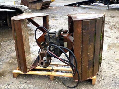 Utilitaire Pieces d&eacute;tach&eacute;es et accessoires Engins BTP 1995 occasion Serri&egrave;res-En-Chautagne 93100