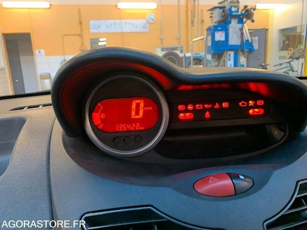 Twingo VF1CNJ10550012588 occasion 93100 Montreuil